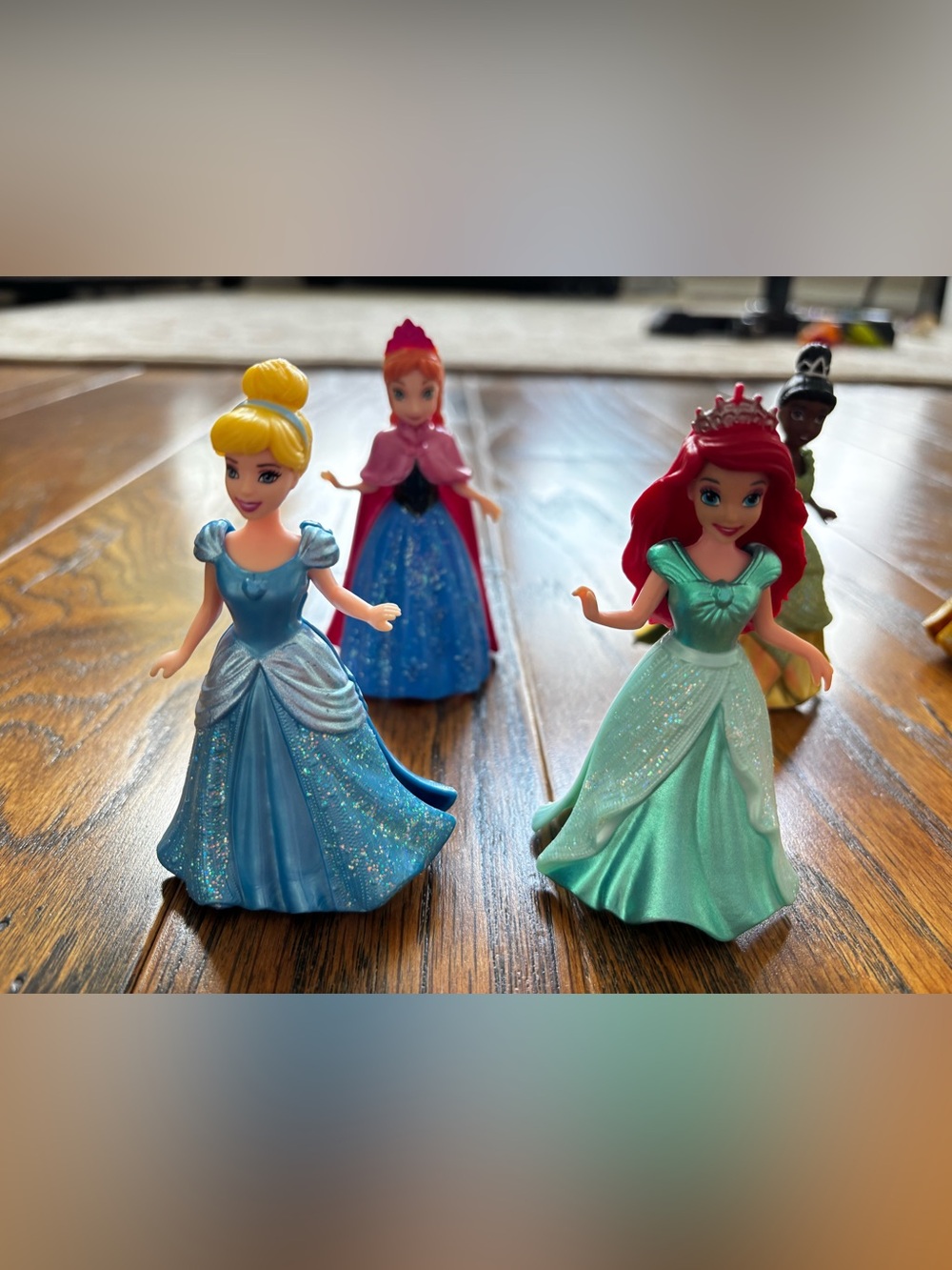 Disney Princess Magic Clip Doll Set - Picture 4 of 8